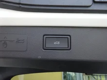 VW T-Roc Style eTSI DSG in Pure White Dach Black Uni