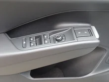 VW T-Roc Style eTSI DSG in Pure White Dach Black Uni