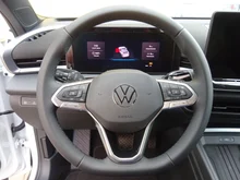 VW T-Roc Style eTSI DSG in Pure White Dach Black Uni