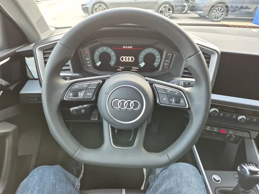 Bild eines A1 Sportback 30 TFSI intense