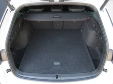 Škoda Octavia Combi Sportline TDI DSG in Moon-Weiß Metallic