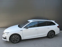 Škoda Octavia Combi Sportline TDI DSG in Moon-Weiß Metallic