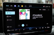 Thumbnail-Foto von Fahrzeug