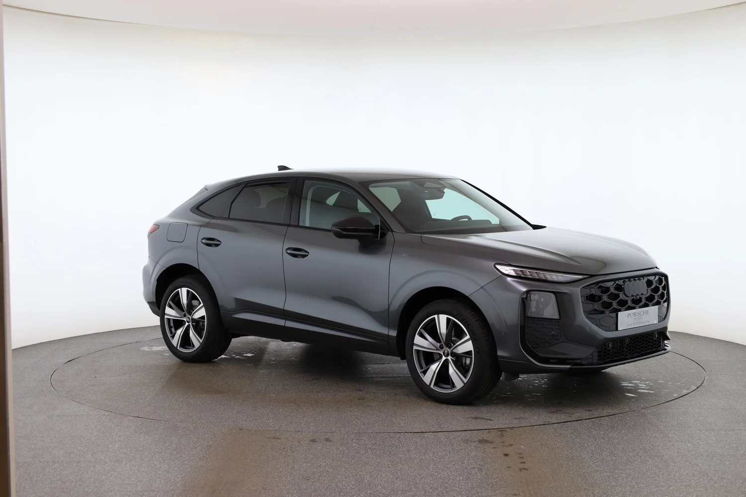 Bild eines Audi Q3 Sportback e-hybrid 200 kW