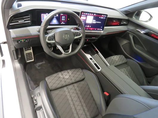 Bild eines Passat Variant R-Line TDI 4MOTION DSG