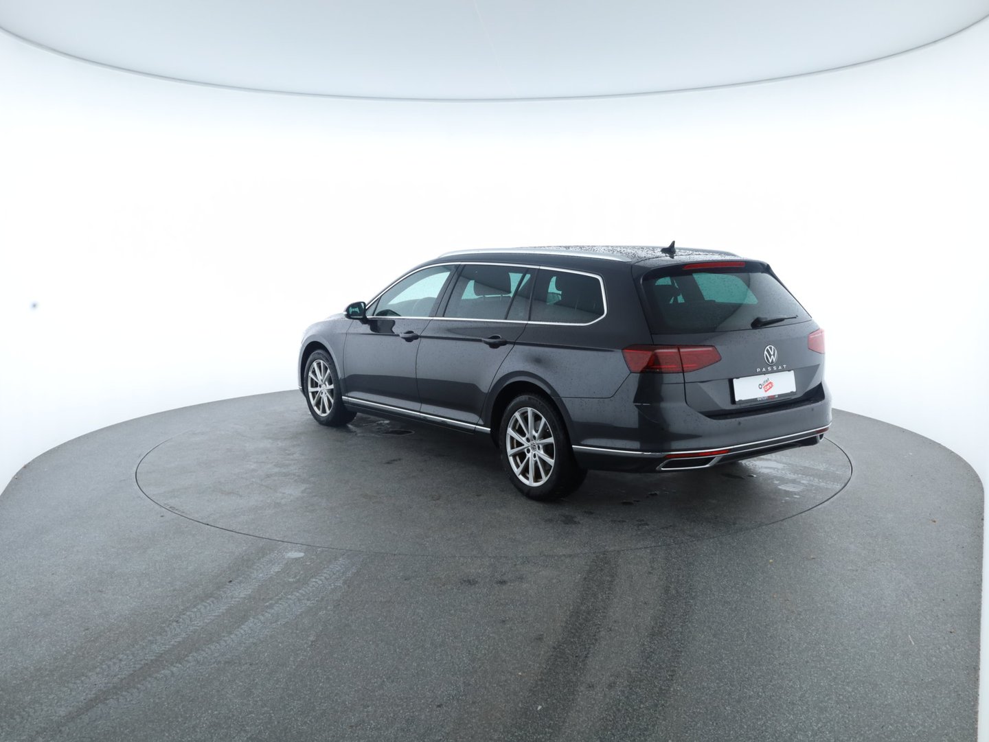 VW Passat Variant Elegance TDI DSG | Bild 2 von 15