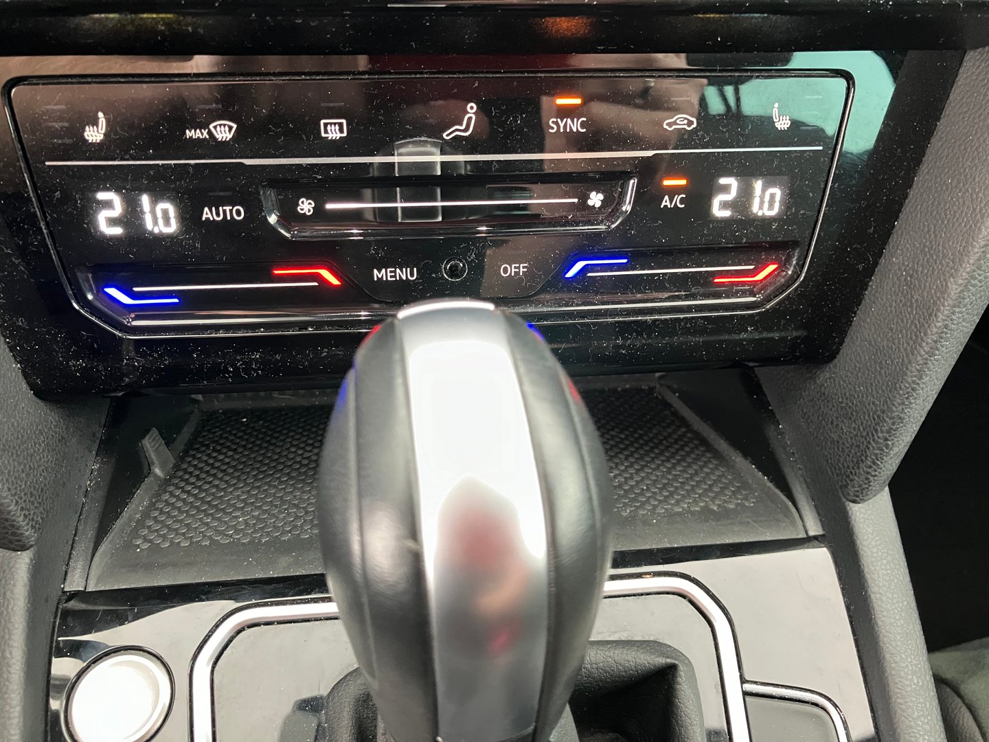 VW Passat Variant Elegance TDI DSG | Bild 5 von 15