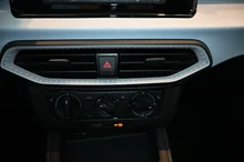 SEAT Arona Reference Edition 1.0 TSI in Nacht-Schwarz Metallic