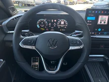 VW T-Roc R-Line eTSI DSG in Wolf Grey