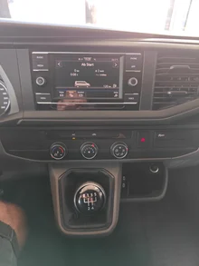 VW Kastenwagen Transporter Kastenwagen TDI in deepblack perleffekt