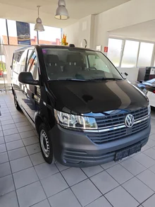 VW Kastenwagen Transporter Kastenwagen TDI in deepblack perleffekt