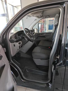 VW Kastenwagen Transporter Kastenwagen TDI in deepblack perleffekt