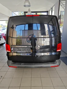 VW Kastenwagen Transporter Kastenwagen TDI in deepblack perleffekt