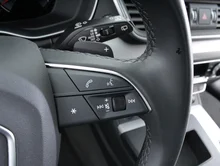 Audi Q5 45 TFSI quattro S line in 2D Navarrablau Metallic