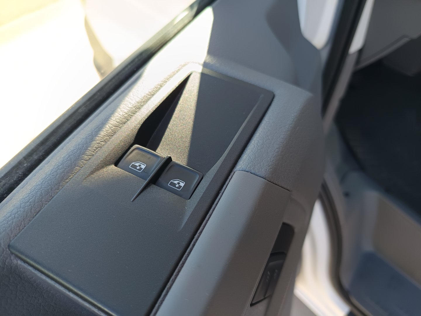 VW Crafter 35 Kastenwagen L4H3 TDI | Bild 10 von 24