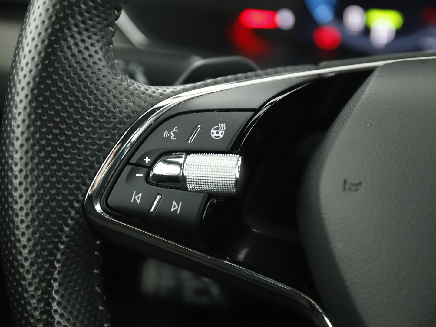 Škoda SUPERB Combi iV SPORTLINE DSG | Bild 8 von 22