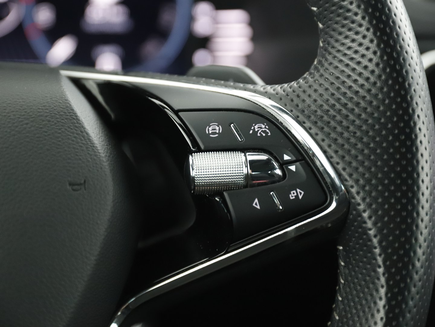 Škoda SUPERB Combi iV SPORTLINE DSG | Bild 10 von 22