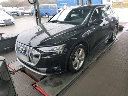 Audi e-tron 55 quattro 300 kW advanced