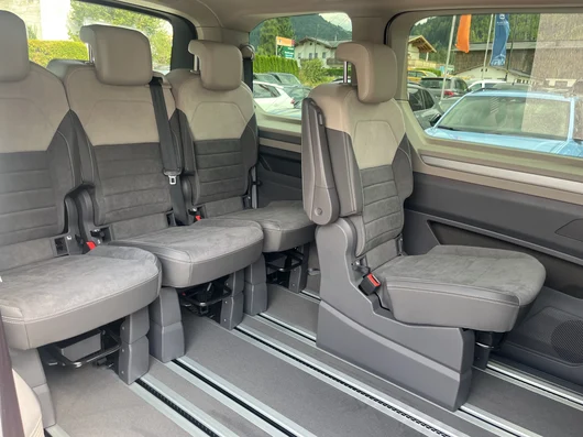 Bild eines VW Multivan Edition eHybrid 180 kW 4MOTION