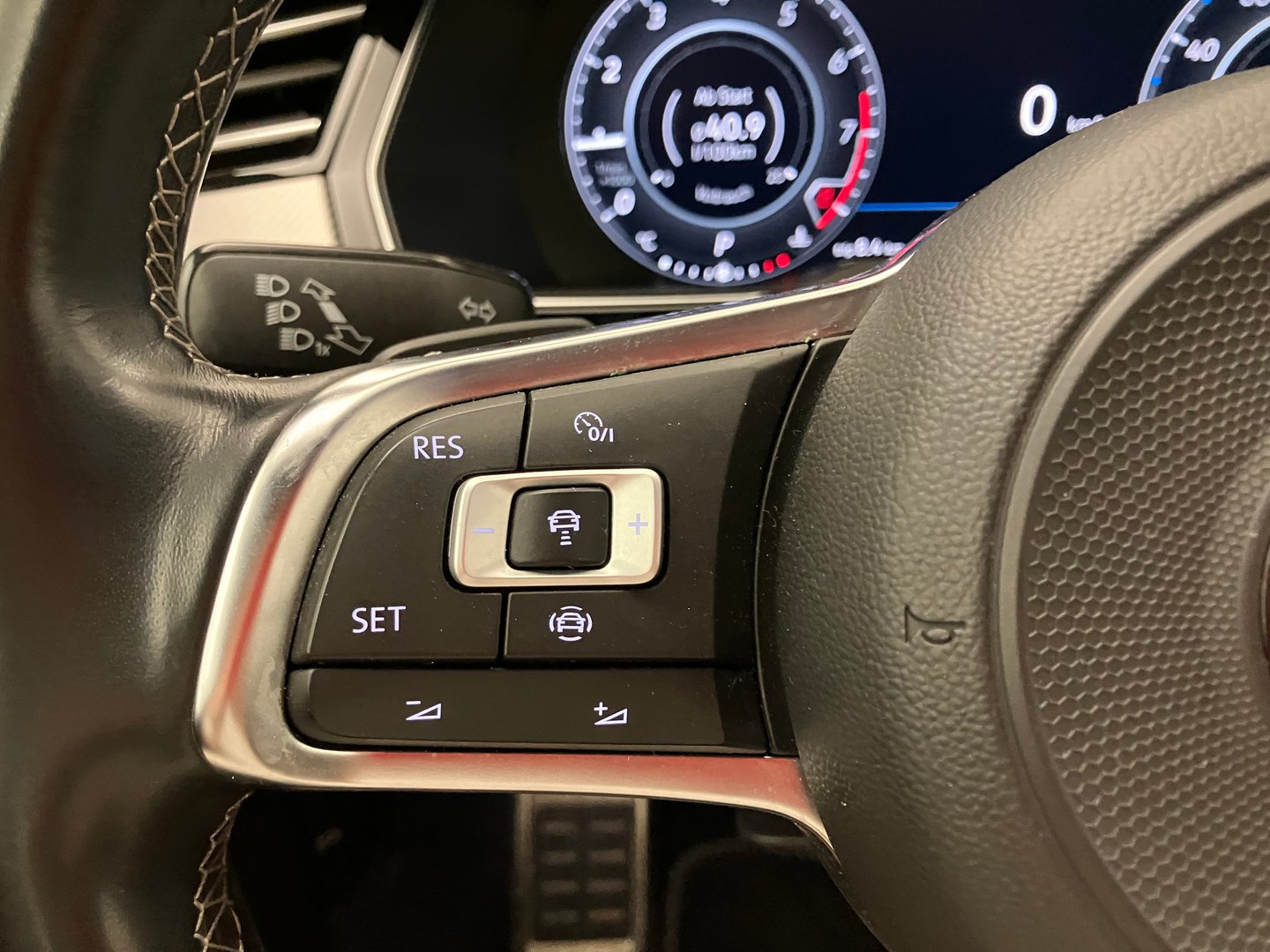 VW Arteon R-Line TSI ACT OPF DSG | Bild 16 von 33