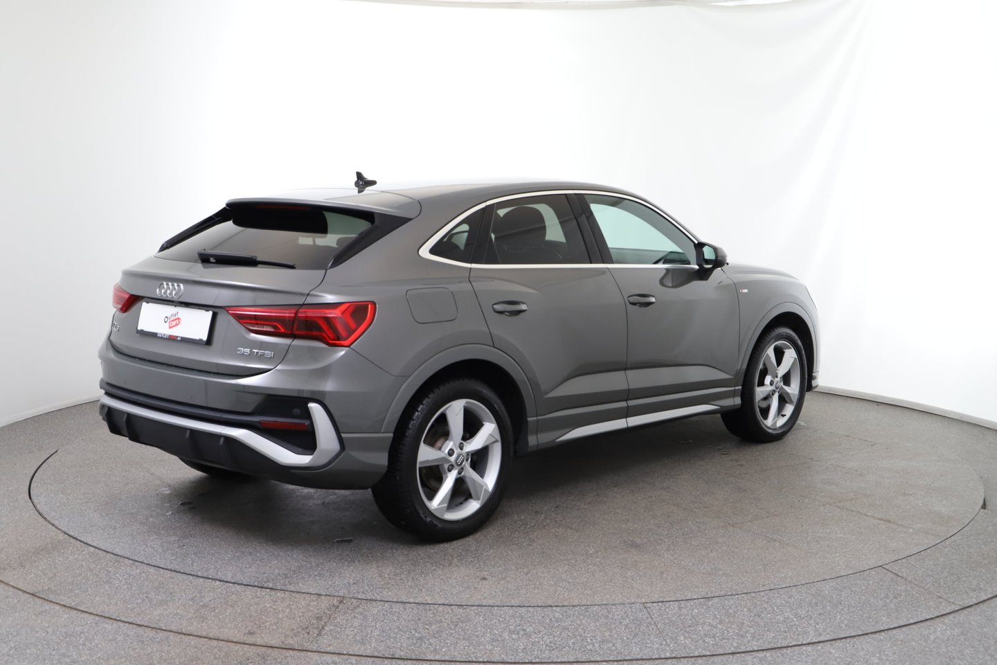 Audi Q3 Sportback 35 TFSI S line | Bild 5 von 29