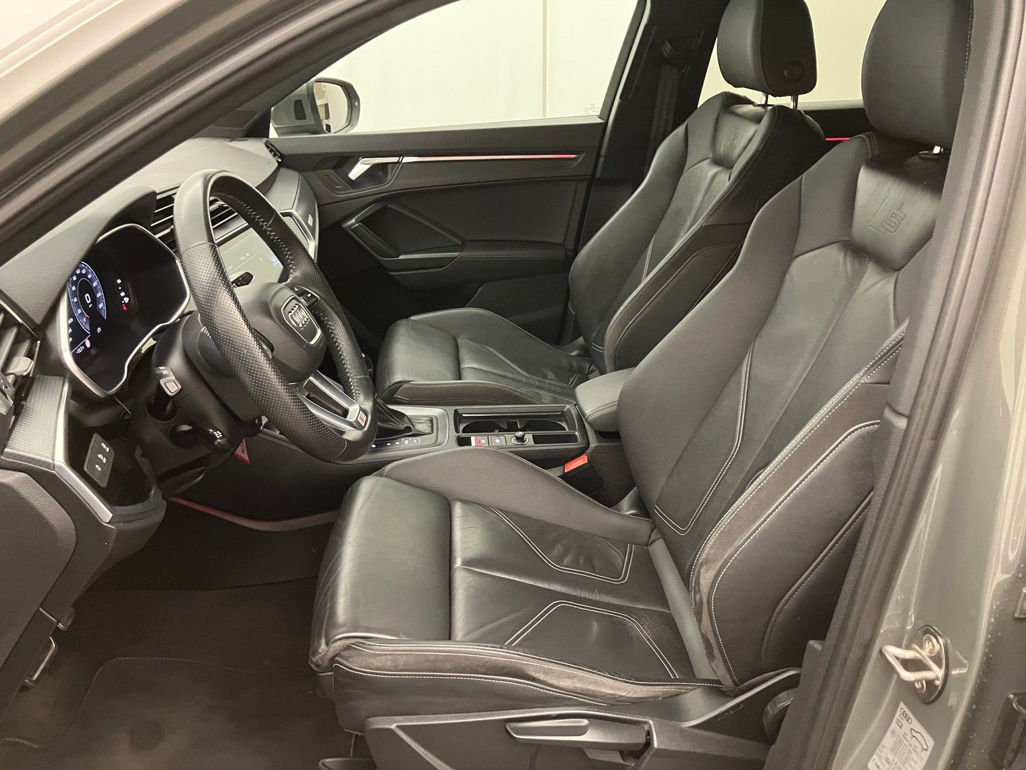 Audi Q3 Sportback 35 TFSI S line | Bild 9 von 29