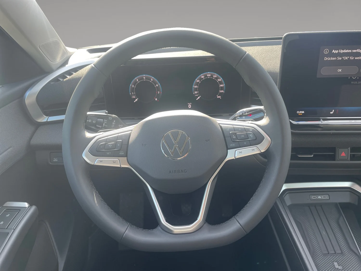 Bild eines T-Roc Life eTSI DSG