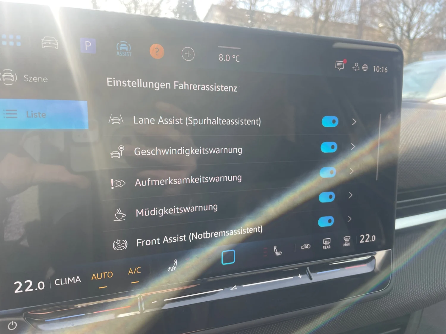 Bild eines T-Roc Life eTSI DSG