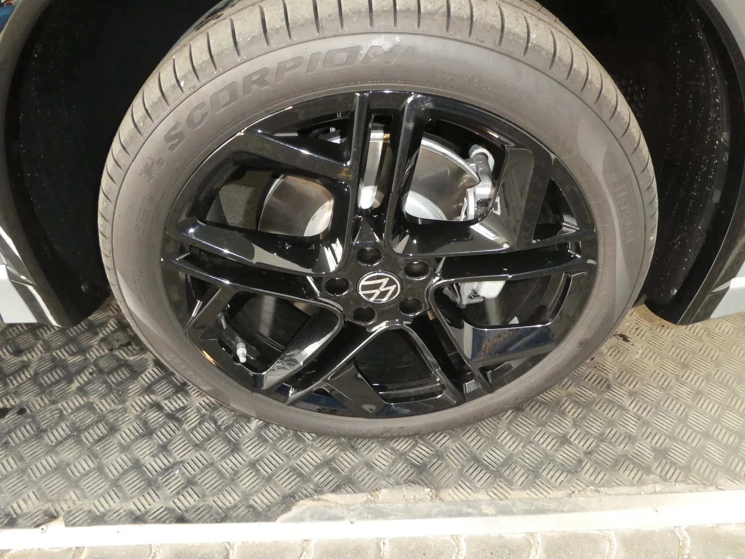 Bild eines VW Tiguan Sport eHybrid DSG 150 kW