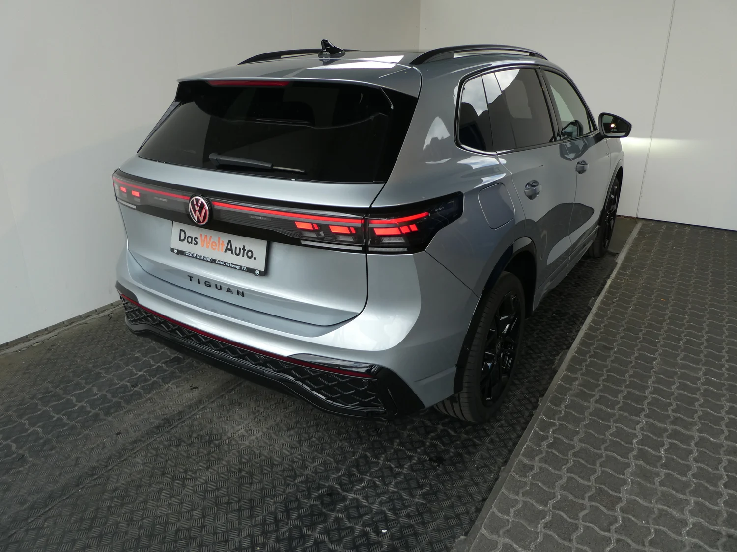 Bild eines VW Tiguan Sport eHybrid DSG 150 kW