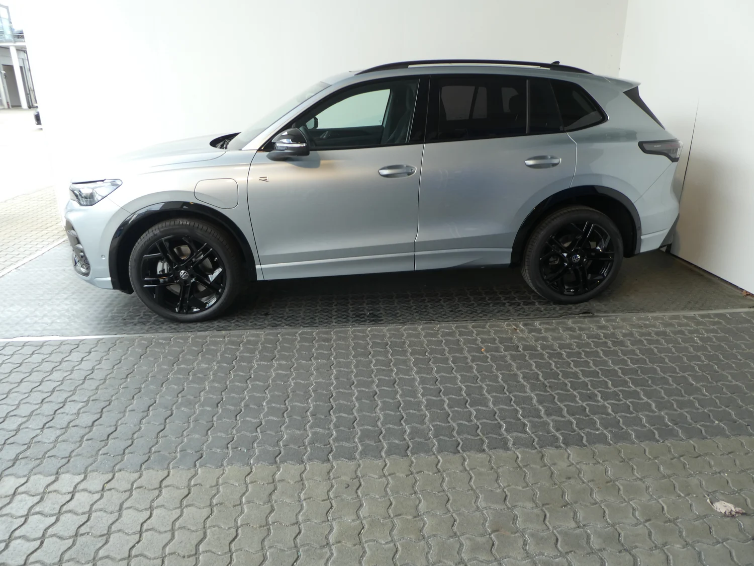 Bild eines VW Tiguan Sport eHybrid DSG 150 kW