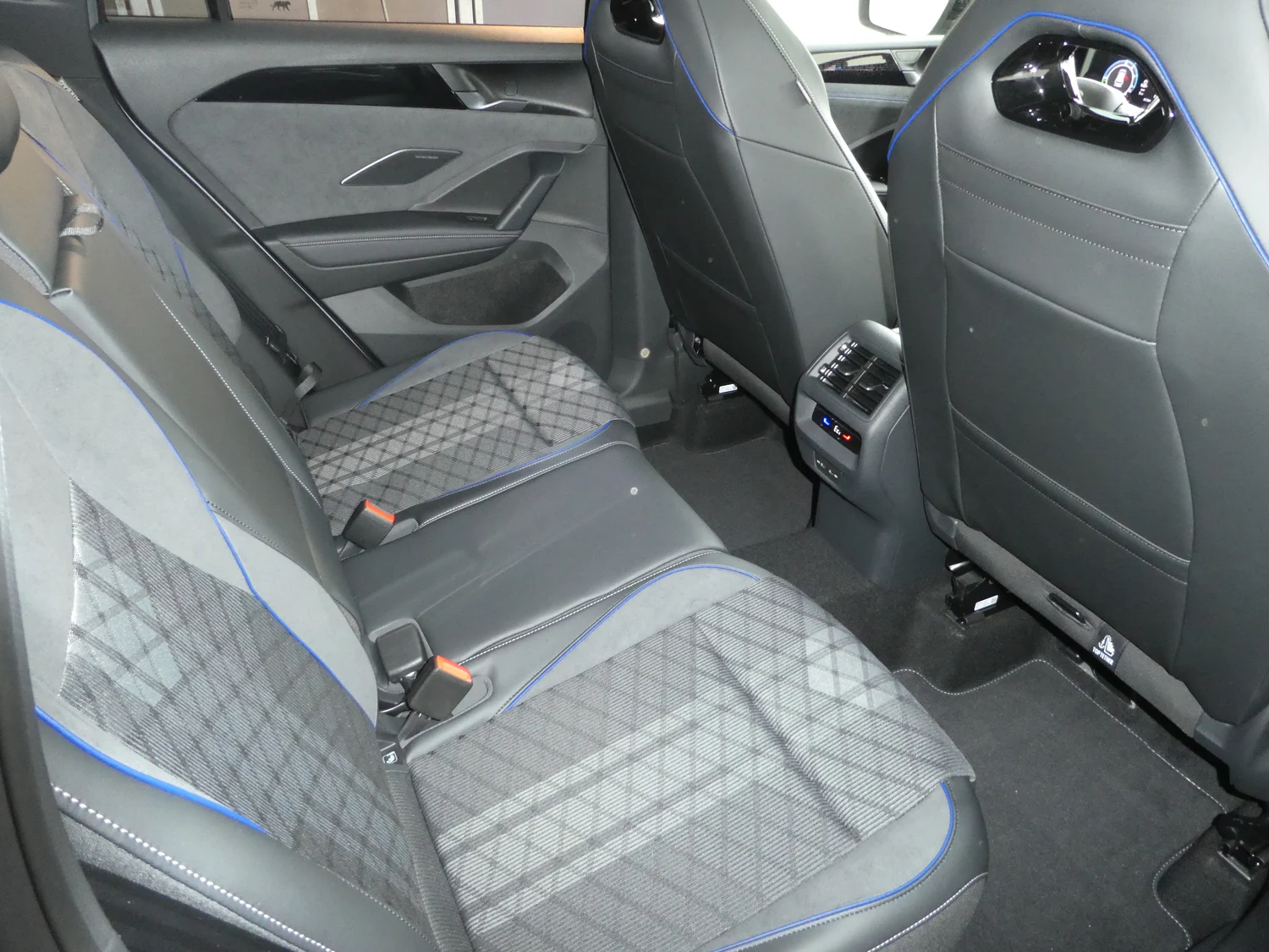 Bild eines VW Tiguan Sport eHybrid DSG 150 kW