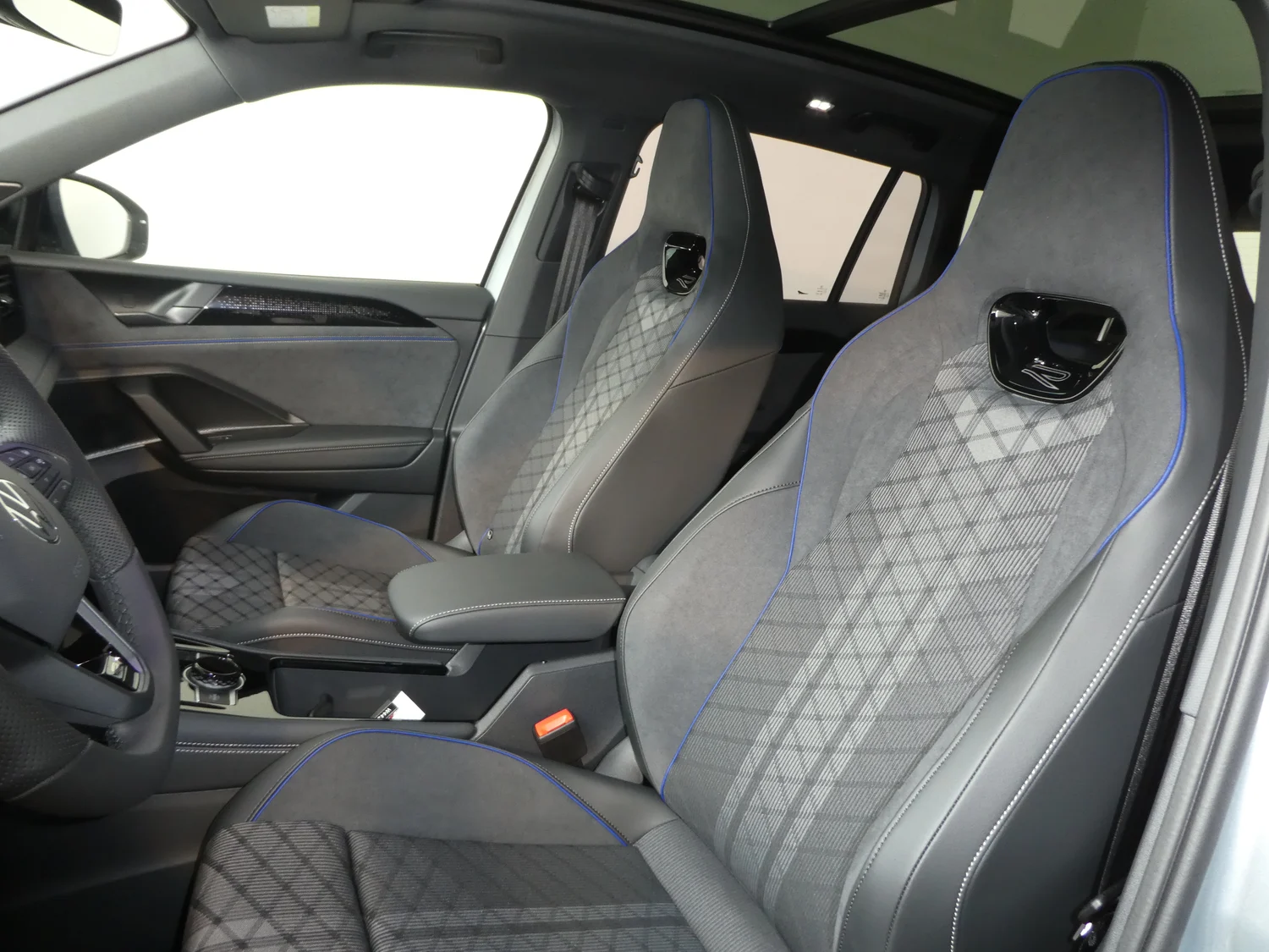 Bild eines VW Tiguan Sport eHybrid DSG 150 kW