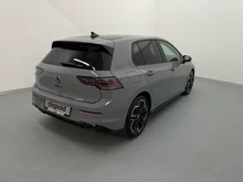 VW Golf Sport mHEV TSI DSG in Mondsteingrau Dach schwarz