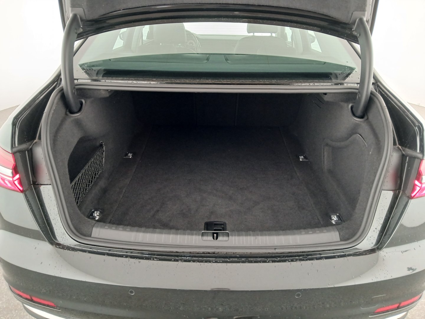 Audi A6 2.0 TDI ultra | Bild 31 von 33