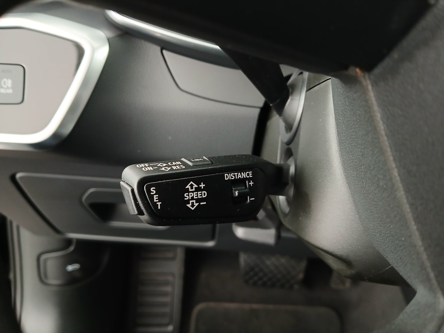 Audi A6 2.0 TDI ultra | Bild 19 von 33