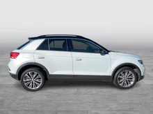 VW T-Roc iQ Drive TSI ACT OPF DSG in White Silver Metallic Dach Schwarz