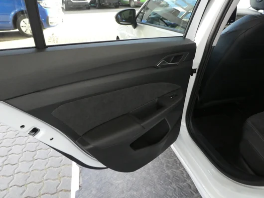 Bild eines VW Golf Rabbit eHybrid DSG 150 kW