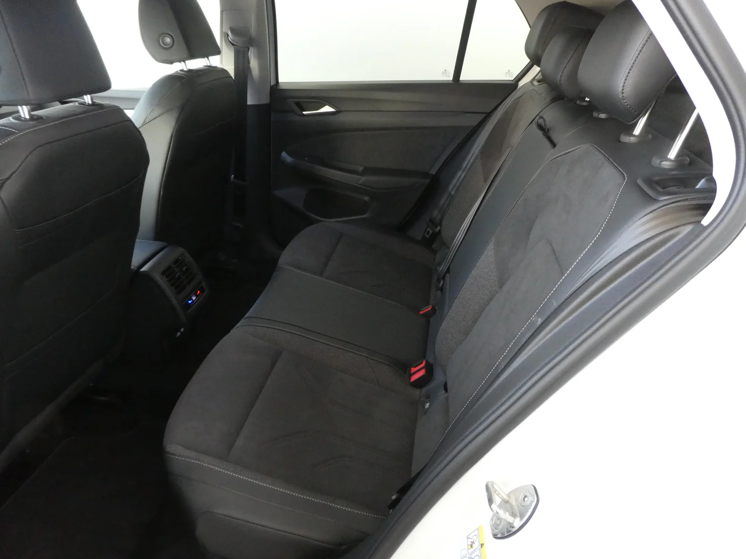 Bild eines VW Golf Rabbit eHybrid DSG 150 kW