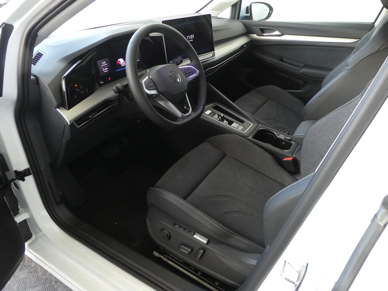 Bild eines VW Golf Rabbit eHybrid DSG 150 kW