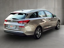 Hyundai i30 Trend in dunkelbraun - metallic
