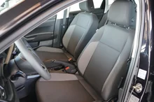 VW Polo 4Me in Deep Black Perleffekt