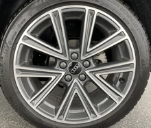 Thumbnail-Foto von Fahrzeug