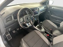 VW T-Roc Design TDI in Pure White-Schwarz