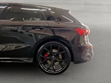 Audi RS3 Sportback RS 3 Sportback in mythosschwarz metallic