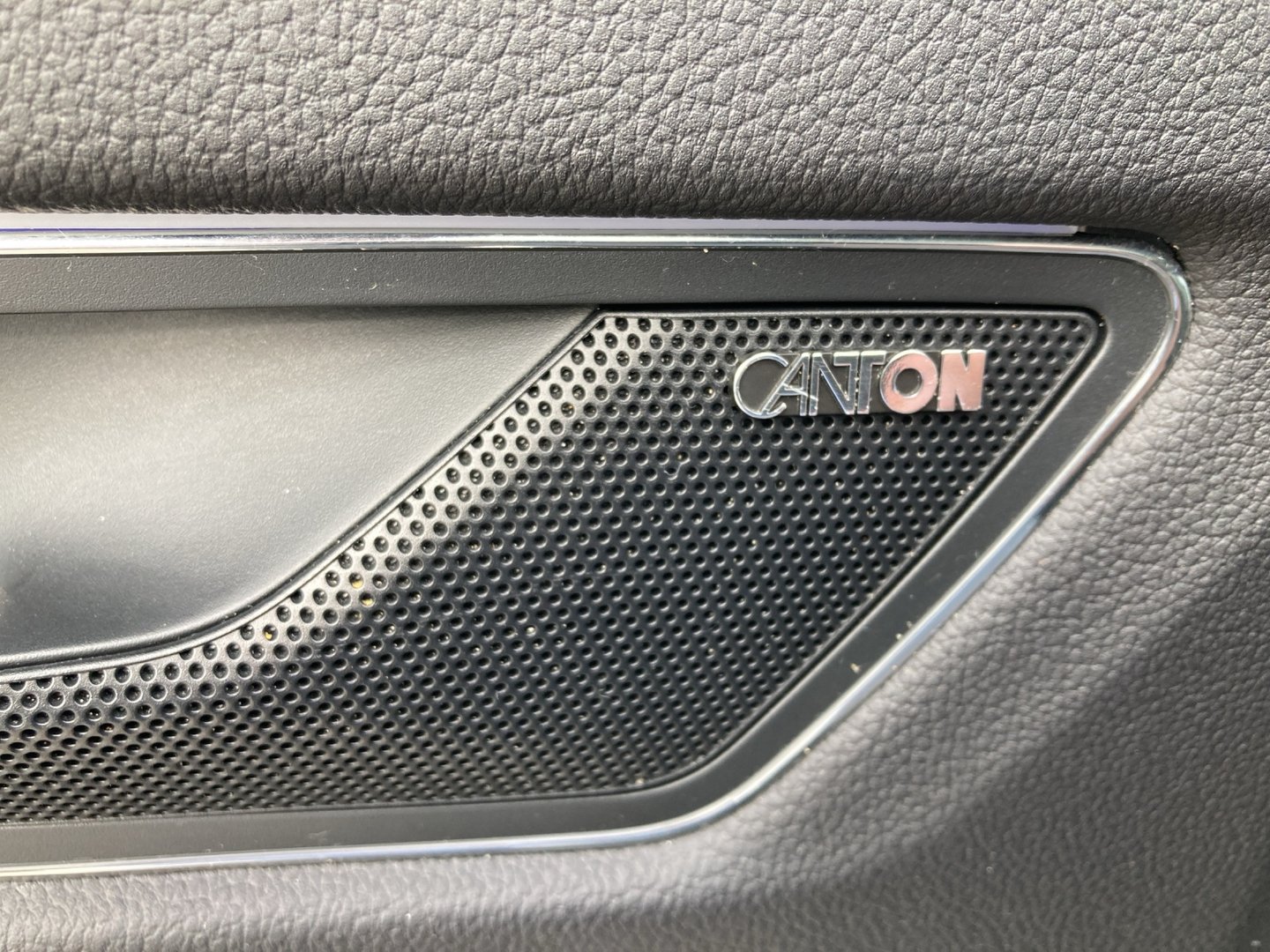 Škoda KODIAQ Style TDI SCR DSG | Bild 16 von 17