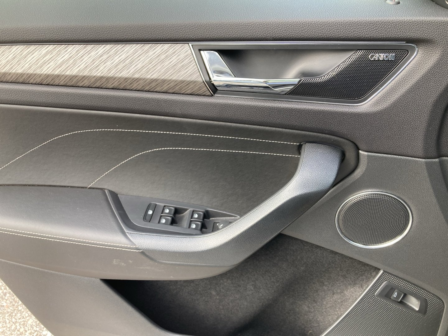 Škoda KODIAQ Style TDI SCR DSG | Bild 9 von 17