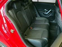 Mercedes A A 180 d Edition 1 in Dunkelgrau Metallic