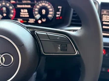 Audi A1 Sportback 25 TFSI intense in Cortinaweiss