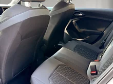 Audi A1 Sportback 25 TFSI intense in Cortinaweiss